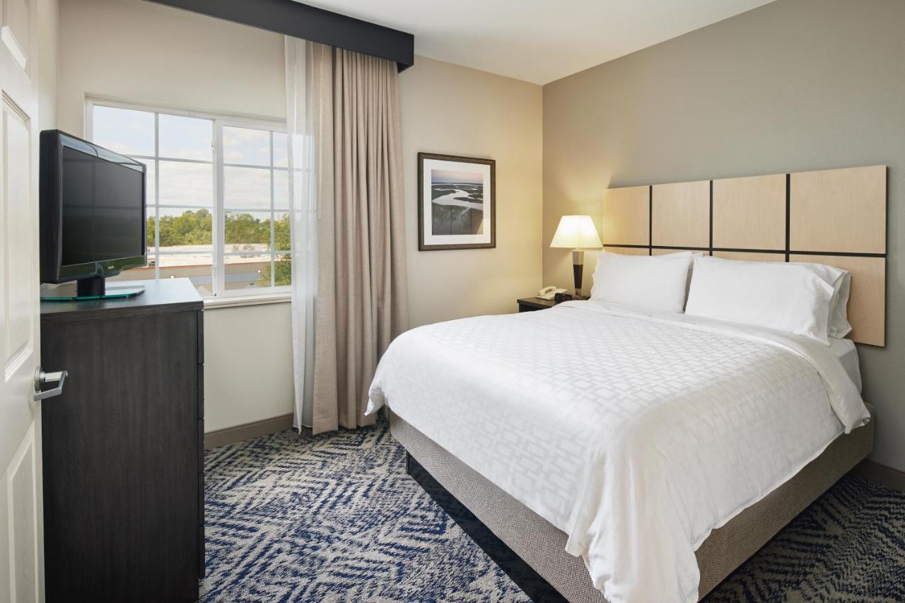Candlewood Suites Charleston-Northwoods By Ihg North Charleston Eksteriør bilde